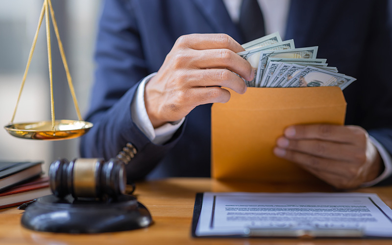 Derecho Fiscal e Impuestos